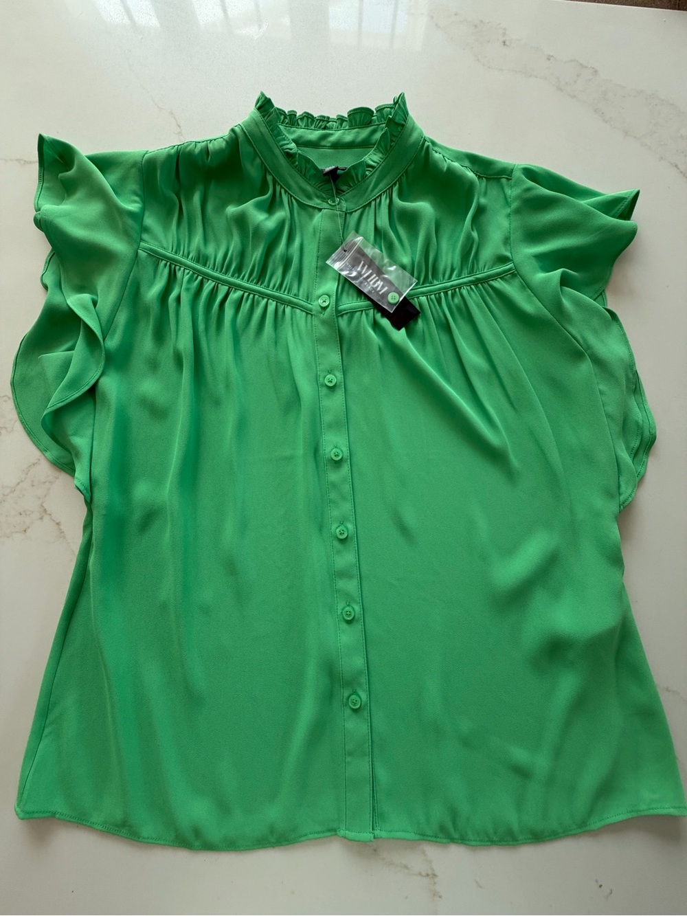 White House Black Market Mint Ruffle Cap-Sleeve Button Front Blouse Green Medium - Picture 10 of 12